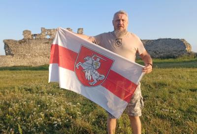 “Экстрэмісцкай” прызналі старонку  віцебскага  палітэмігранта Змітра Піменава