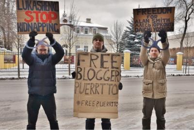 Ля беларускай амбасады ў Летуве прайшоў пікет у падтрымку вязьняў калёніі «Віцьба-3»