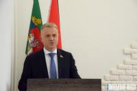 Моладзь ідзе ў БРСМ “для галачкі”, прадзяржаўныя партыйцы не ўмеюць карыстацца сацсеткамі, прафсаюзы канстатуюць кадравыя праблемы