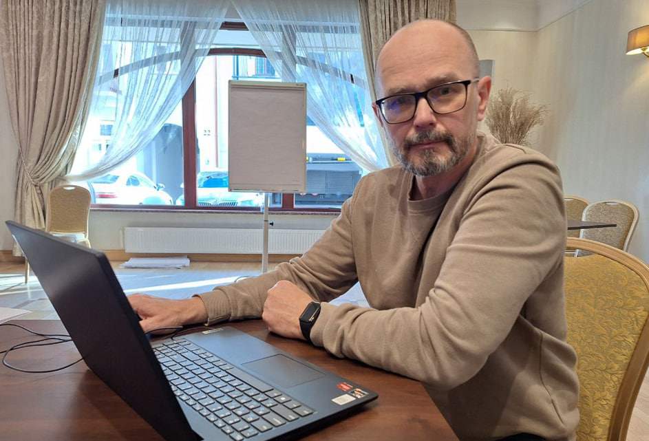 I«Праваабарона ў рэгіёне — гэта мастацтва хадзіць па мінным полі». Інтэрв’ю з юрыстам Алегам Мацкевічам