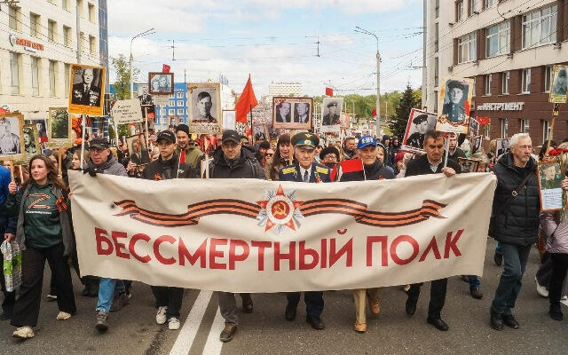 IЭльвіра Мірсалімава заклікае віцяблян прыходзіць 9 мая на акцыю «Бессмертный полк». Георгіеўскія стужкі будзе раздаваць на месцы.
