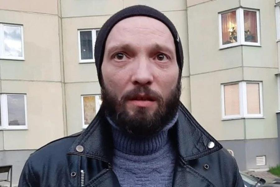 IЛецішча наваполацкага актывіста Андрэя Зуева так і не прадалі. Цяпер кошт зніжаны ў 5 разоў