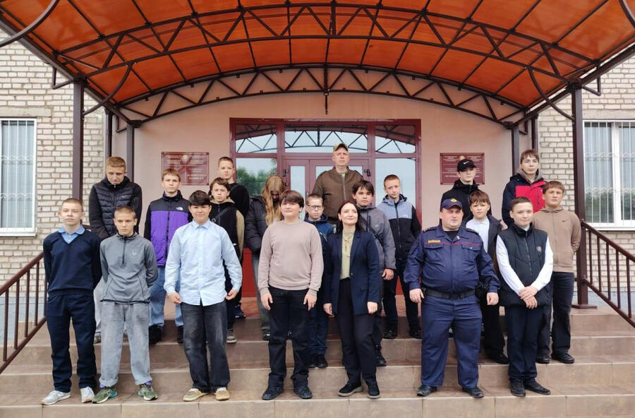 IШкольнікаў зводзілі на “прафілактычную экскурсію” ў аршанскую калонію
