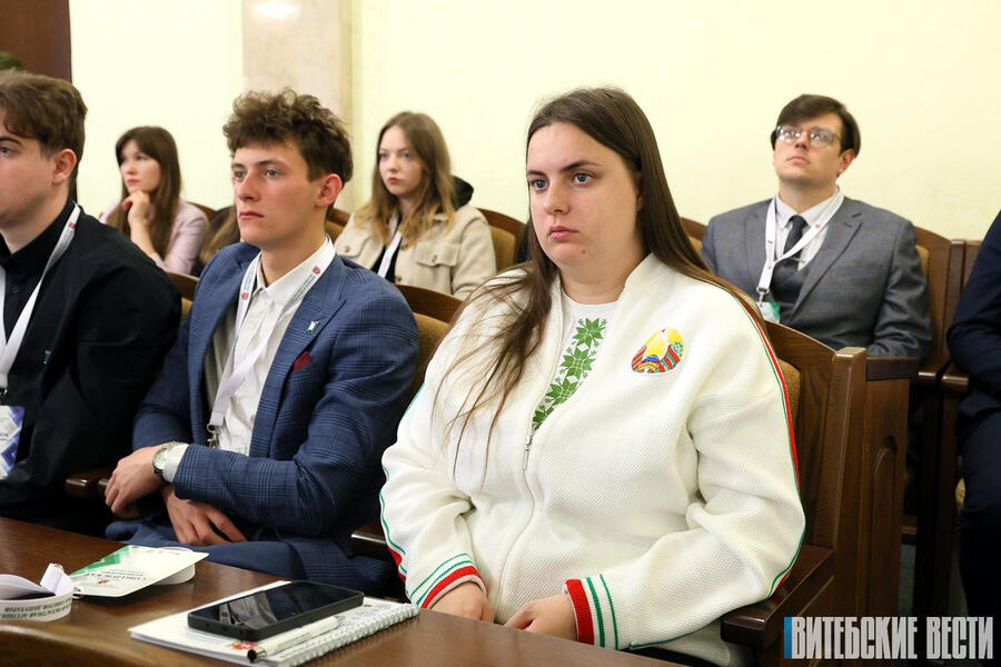 IНацыянальныя традыцыі зноў падмянілі ідэалагічнымі ўстаноўкамі