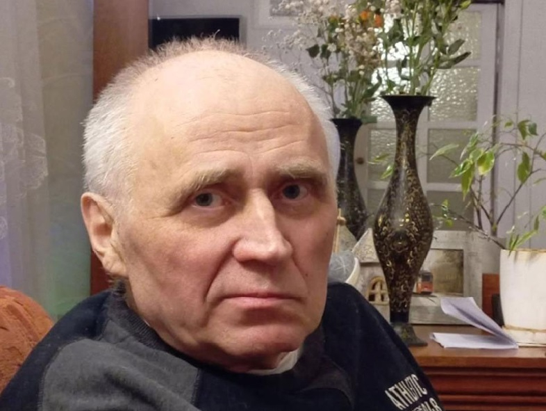 IПрэс-служба Лукашэнкі сцвярджае, што мінулай восенню Статкевіч адмовіўся з'язджаць і «вярнуўся ў турму»